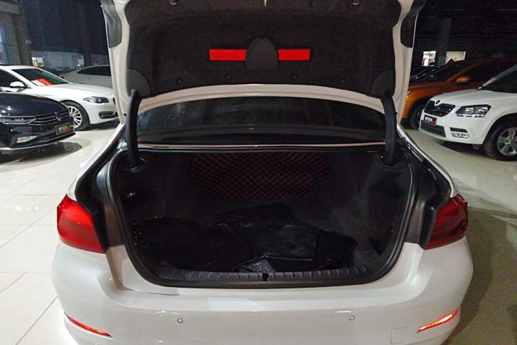 Used BMW 5 Series 2018 528Li Launch Special Edition
