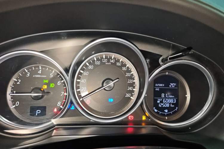 Used Mazda Atenza 2017 2.0L Blue Sky Luxury Edition