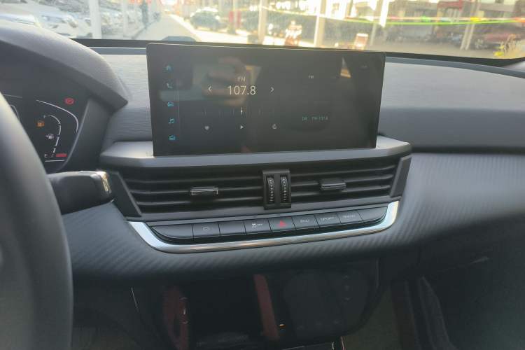 Used Dongfeng Aeolus Yixuan 2021 230T Automatic Chasing Shadow Edition
