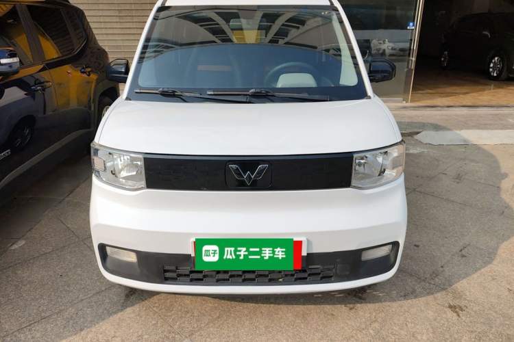 Used Wuling Hongguang MINIEV 2021 Macaron Premium Model – Lithium-NMC