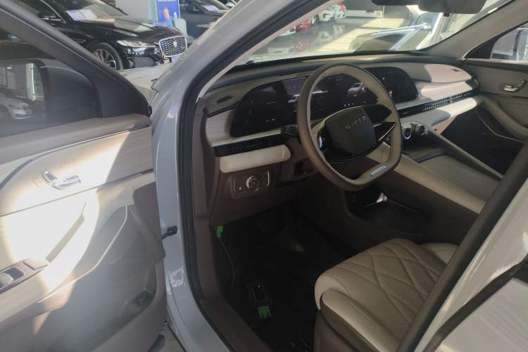 Used  Stellar C-DM 2024 1.5T Long-Range Pro
