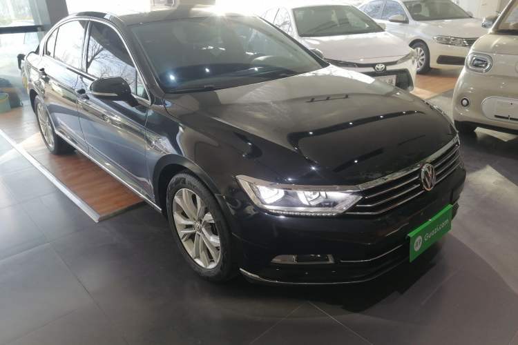 Used Volkswagen Magotan 2019 330TSI DSG Luxury Model China V Standard