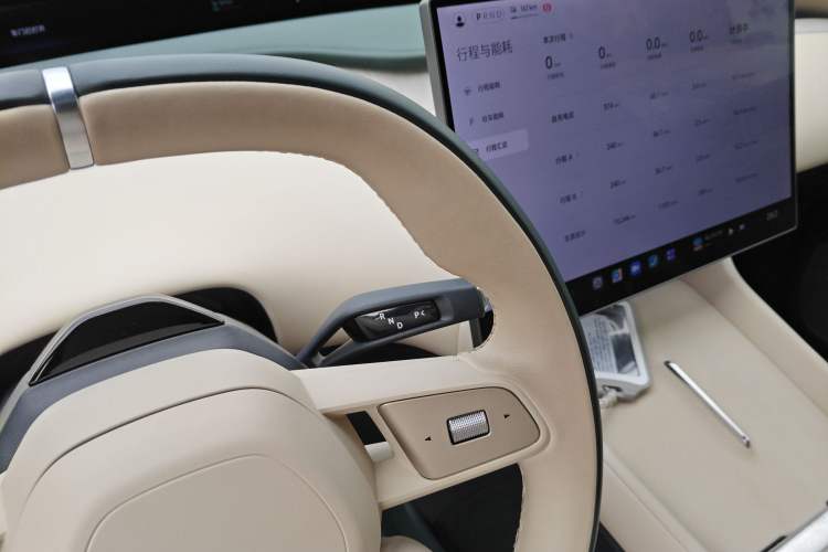 Used  YU7 2025 Ultra-Long Range Rear-Wheel Drive Version