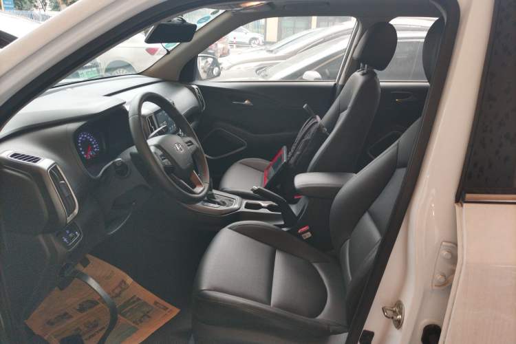 Used Hyundai ix35 2019 2.0L Automatic 2WD Zhiyong·Changxiang Edition China V Standard
