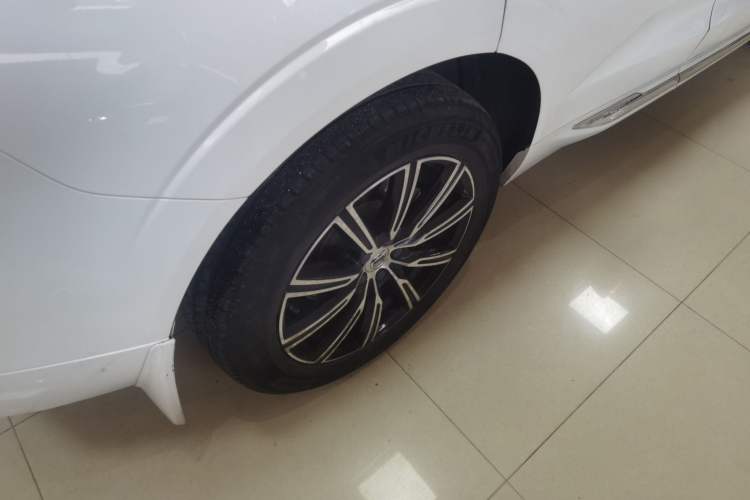 Used Volvo XC60 2020 T5 4x4 Smart Luxury Edition