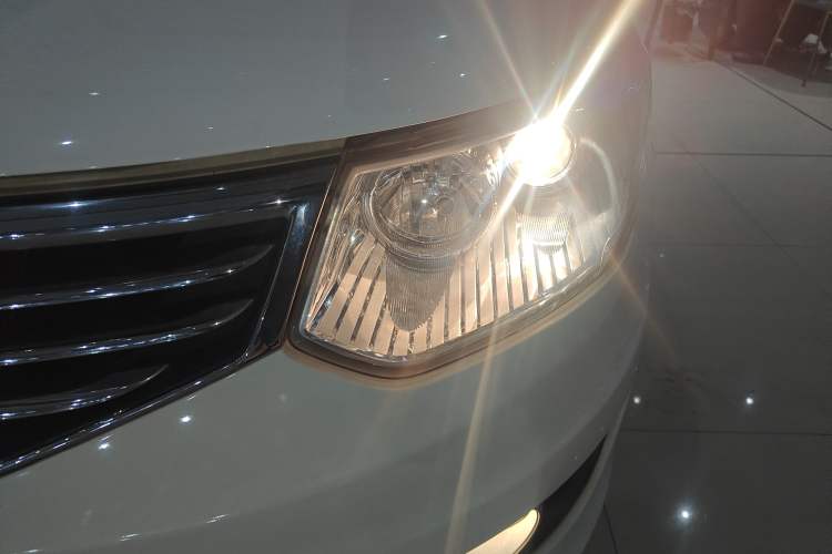 Used Cowin C3 2016 1.5L Automatic Hongzuan Edition
