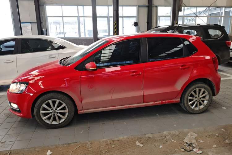 Used Volkswagen Polo 2016 1.6L Automatic Luxury Model