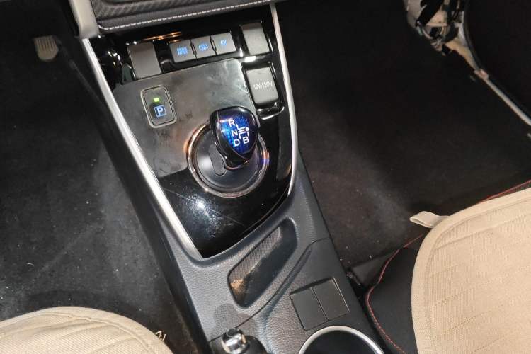 Used Toyota Levin Hybrid E+ 2019 1.8L PH GS E-CVT Elite Edition
