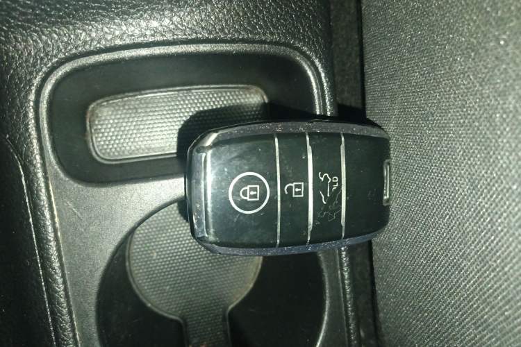 Used Kia Stonic 2019 1.4L Automatic Fun Edition China V Standard
