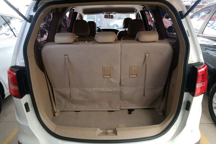 Used Baojun 730 2016 1.5L Manual Comfort Version 7 Seats China V Emission Standard