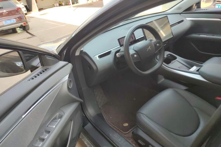 Used XPeng MONA M03 2024 620 with Ultra-Long Range
