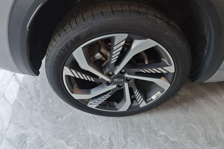 Used Geely Auto Monjaro L 2023 2.0TD High-Power Automatic Two-Wheel Drive Flagship Version