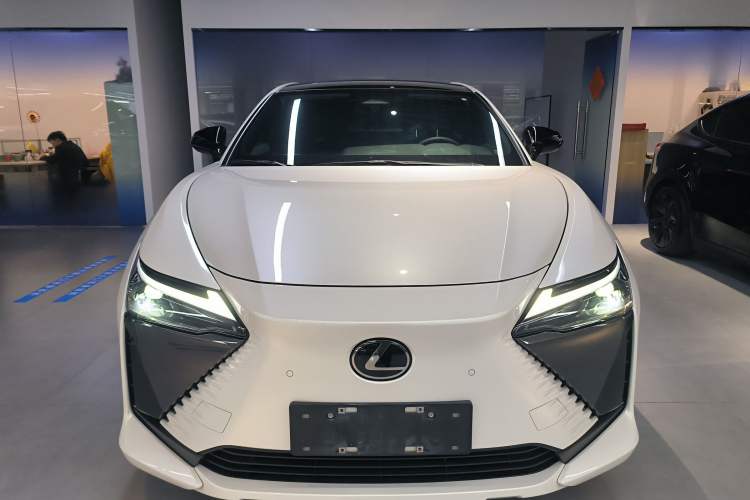 Used Lexus RZ 2023 450e All-Wheel Drive Luxury Edition
