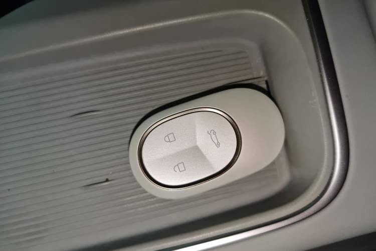 Used Nio ES6 2023 75 kWh