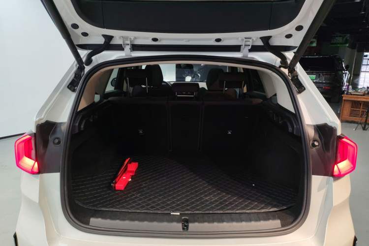 Used BMW iX1 2023 xDrive30L X Design Package
