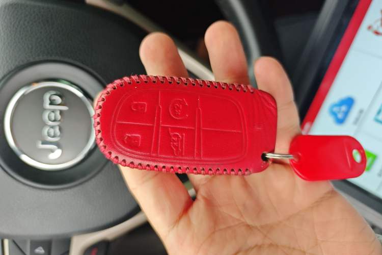 Used  Cherokee 2016 2.4L Leading Edition