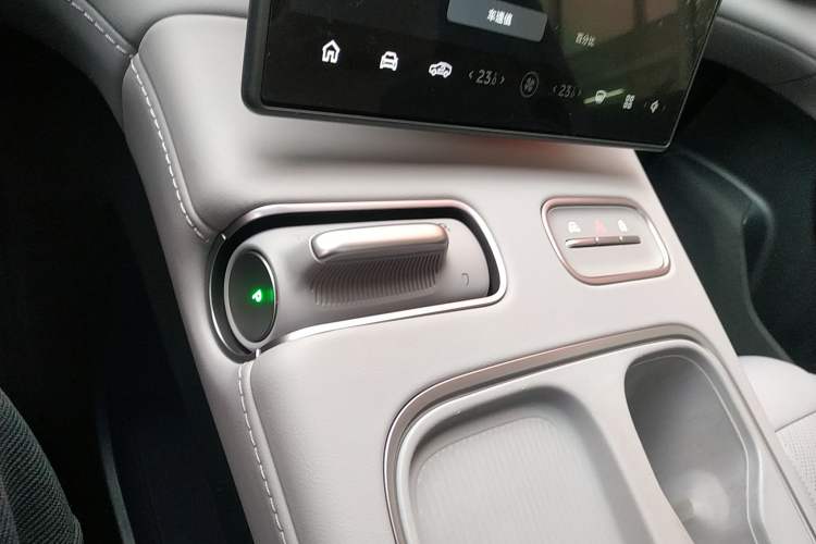 Used Nio EC6 2023 75 kWh