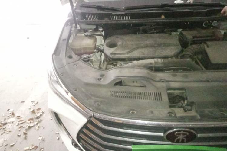 Used BYD Song MAX 2019 1.5T Automatic Smart Connect Ruiyi Sunroof Model 7 Seats China VI Standard