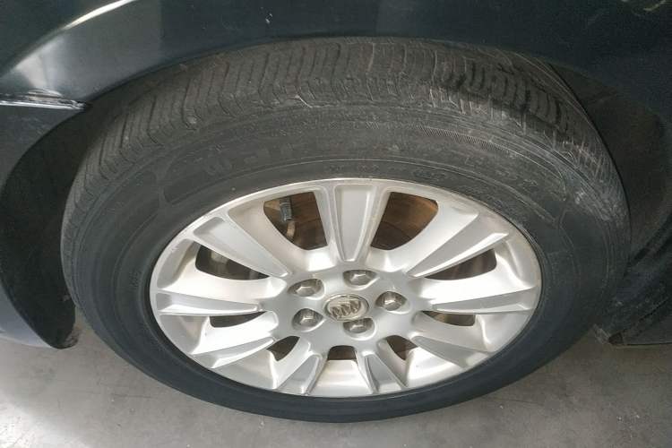 Used Buick LaCrosse 2012 2.4L SIDI Elegant Edition
