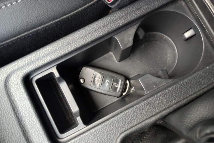 Used Volkswagen Sagitar 2017 230TSI Automatic Comfort Version