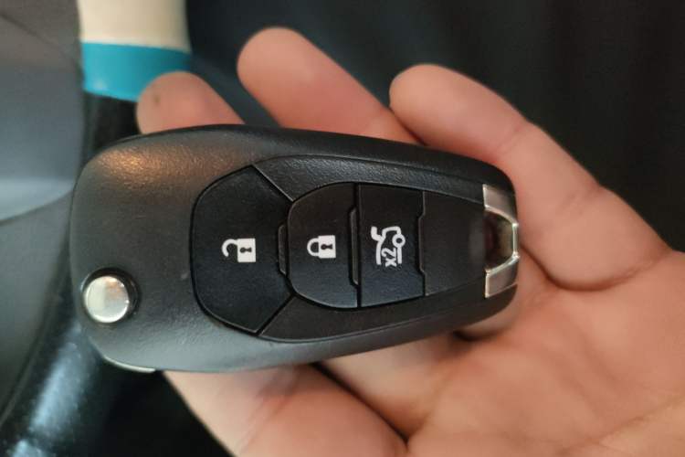 Used Chevrolet Cruze 2018 Redline 320 Automatic Pioneer Edition