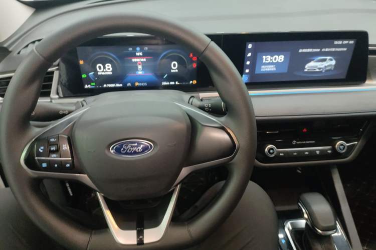 Used Ford Escort 2021 1.5L Automatic Platinum Edition