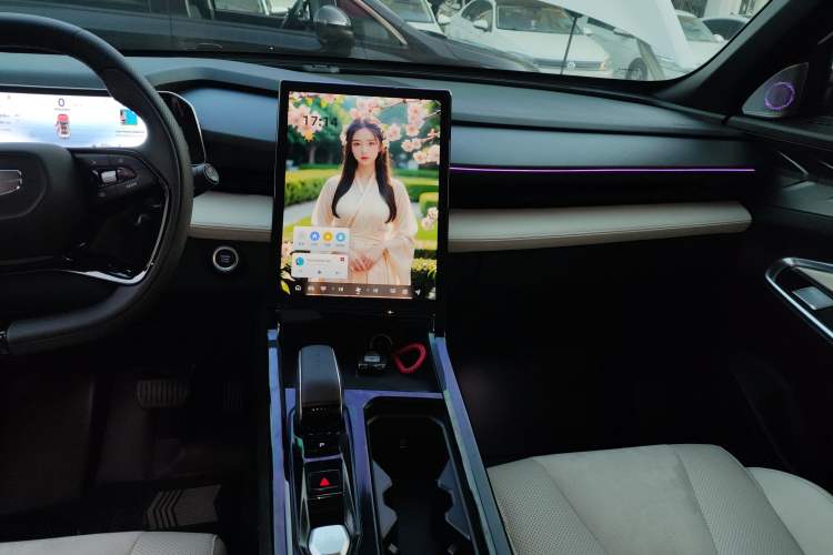 Used Geely Auto Emgrand X7 Sport 2023 Boyue COOL 1.5TD ZhiZun Edition
