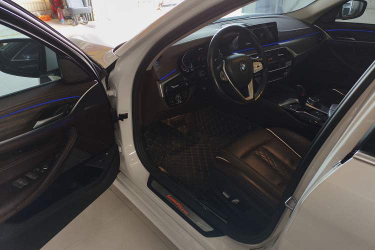 Used BMW 5 Series New Energy 2020 Mileage Upgrade Version 530Le Luxury Package