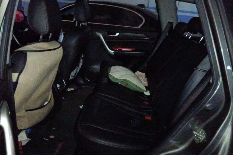 Used Haval H6 2015 Revised Version Sport Edition 1.5T Manual Transmission Two-Wheel Drive Elite Grade