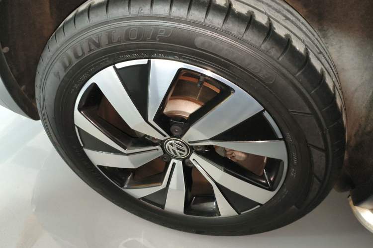 Used Volkswagen Tayron 2020 280TSI Two-Wheel Drive Luxury Connect Edition
