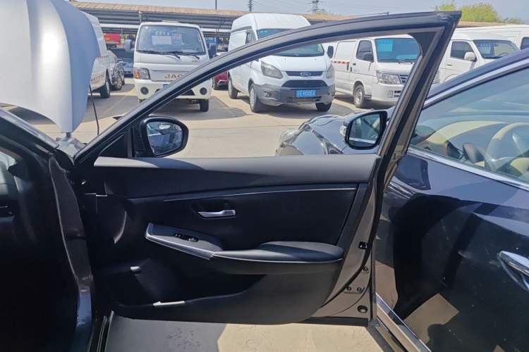 Used Nissan Sylphy 2023 1.6L CVT Enjoyment Edition
