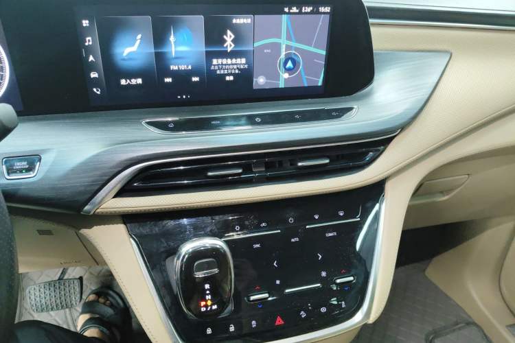 Used Buick GL8 2021 ES Land Cruiser 653T Smart Flagship Model
