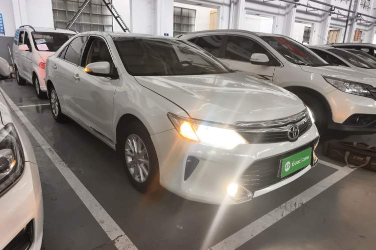 Used Toyota Camry 2016 2.0E 10th Anniversary Elite Edition