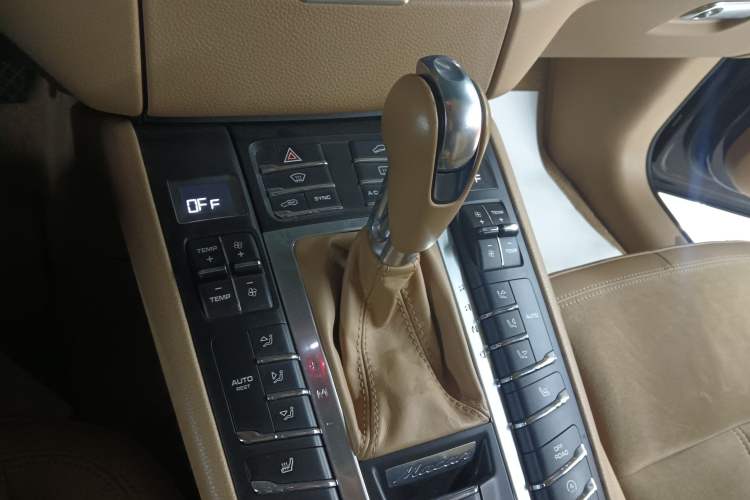 Used Porsche Macan 2014 Macan 2.0T
