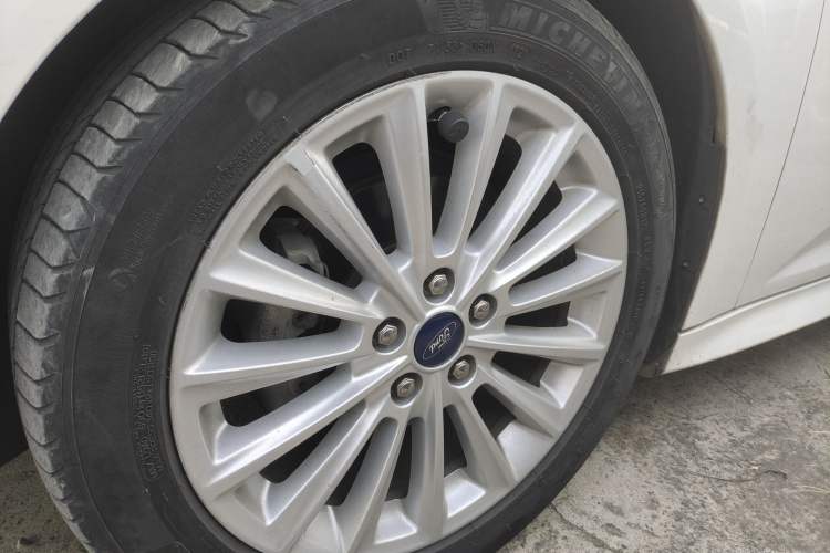 Used Ford Focus 2017 Hatchback EcoBoost 180 Automatic Sport Model
