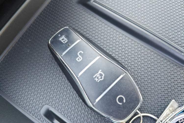 Used BYD Qin PLUS 2025 DM-i Smart Drive 55KM Leading Model
