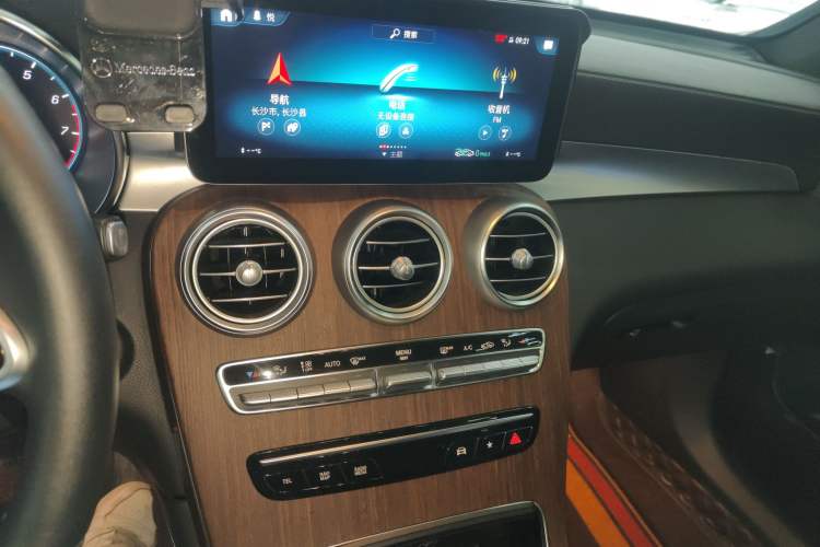 Used Mercedes-Benz GLC 2020 Facelifted GLC 300 L 4MATIC Luxury Edition