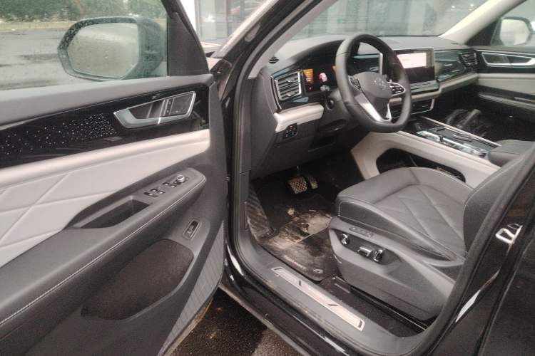 Used Volkswagen Teramont 2024 380TSI Four-Wheel Drive Longxiang Edition
