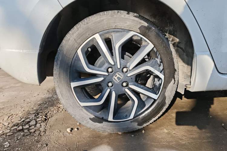 Used Honda LIFE 2021 1.5L CVT SPO-SS Dynamic Edition