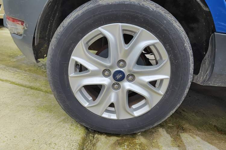 Used Ford EcoSport 2013 1.5L Automatic Fashion Model