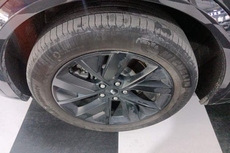 Used Li Auto L8 2023 Pro Model