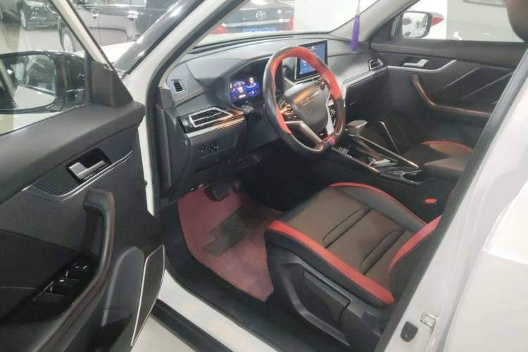 Used Venucia T60 2020 1.6L CVT Smart Drive Version China VI Standard
