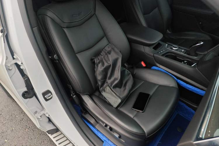 Used Cadillac XT5 2022 2.0T Four-Wheel Drive Luxury Version (Hummingbird Edition)