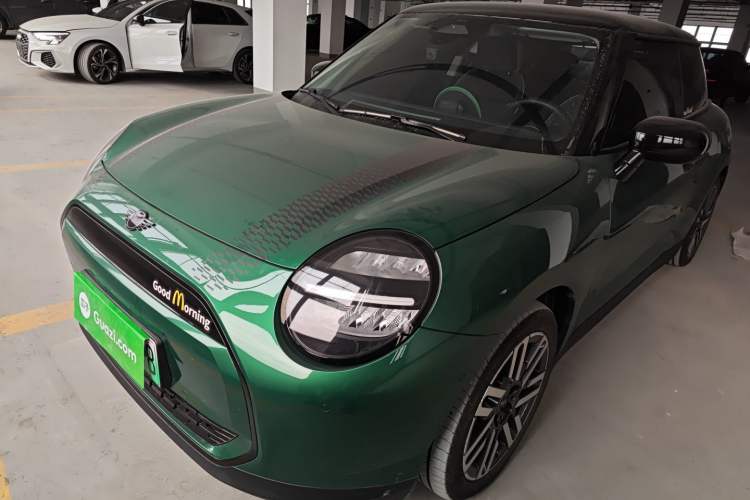 Used MINI Electric MINI COOPER 2024 456km COOPER E Classic Edition