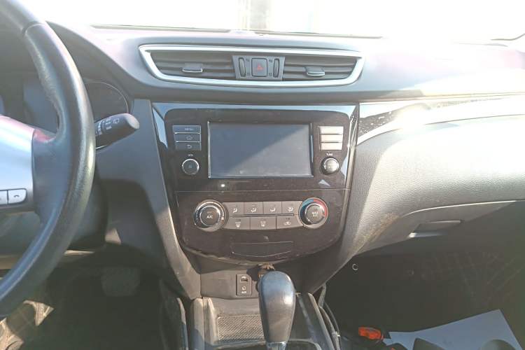 Used Nissan Qashqai 2017 2.0L CVT Smart Enjoyment Version China V Standard