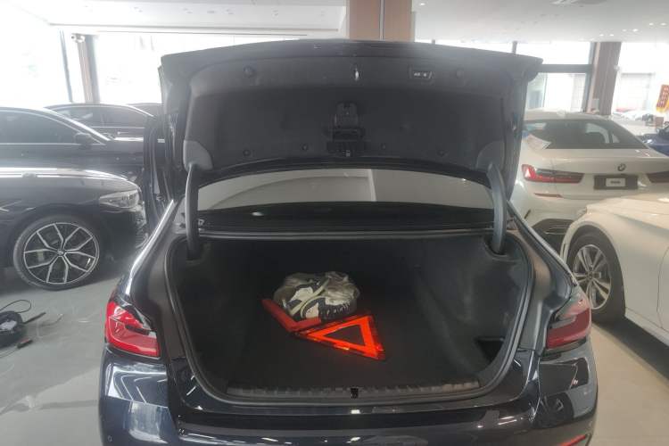 Used BMW 5 Series 2022 Revised Version 3 530Li Luxury Edition M Sport Package
