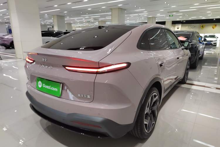 Used ONVO L60 2024 60 kWh All-Wheel Drive
