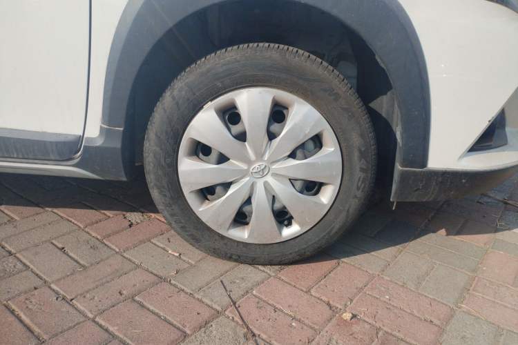 Used Toyota YARiS L Zhi Xian 2022 X-Trail 1.5L CVT Leading PLUS Edition