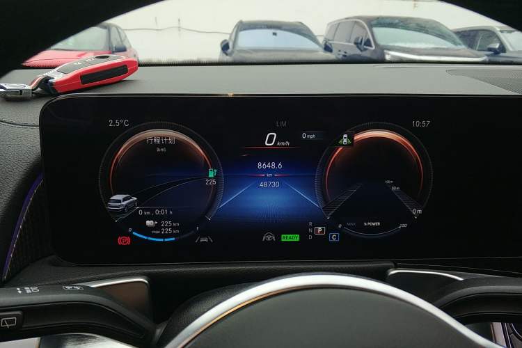 Used Mercedes-Benz EQB 2023-Year Restyled EQB 350 4MATIC