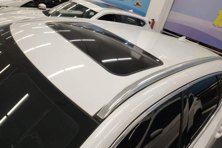 Used BYD Tang 2018 2.0T Automatic SmartConnect Luxury 7-Seater China V Emission Standard
